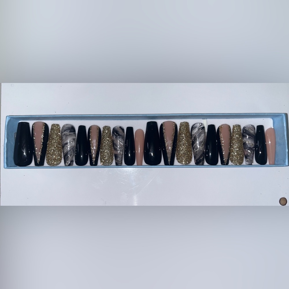 20 piece press on nail set
